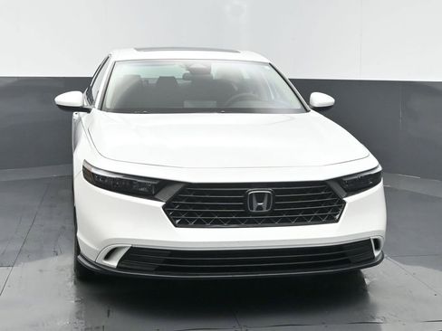 Used 2024 Honda Accord EX image 4