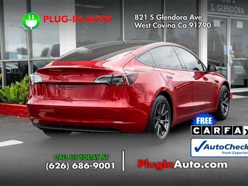 Used 2019 Tesla Model 3 Standard Range Plus image 4