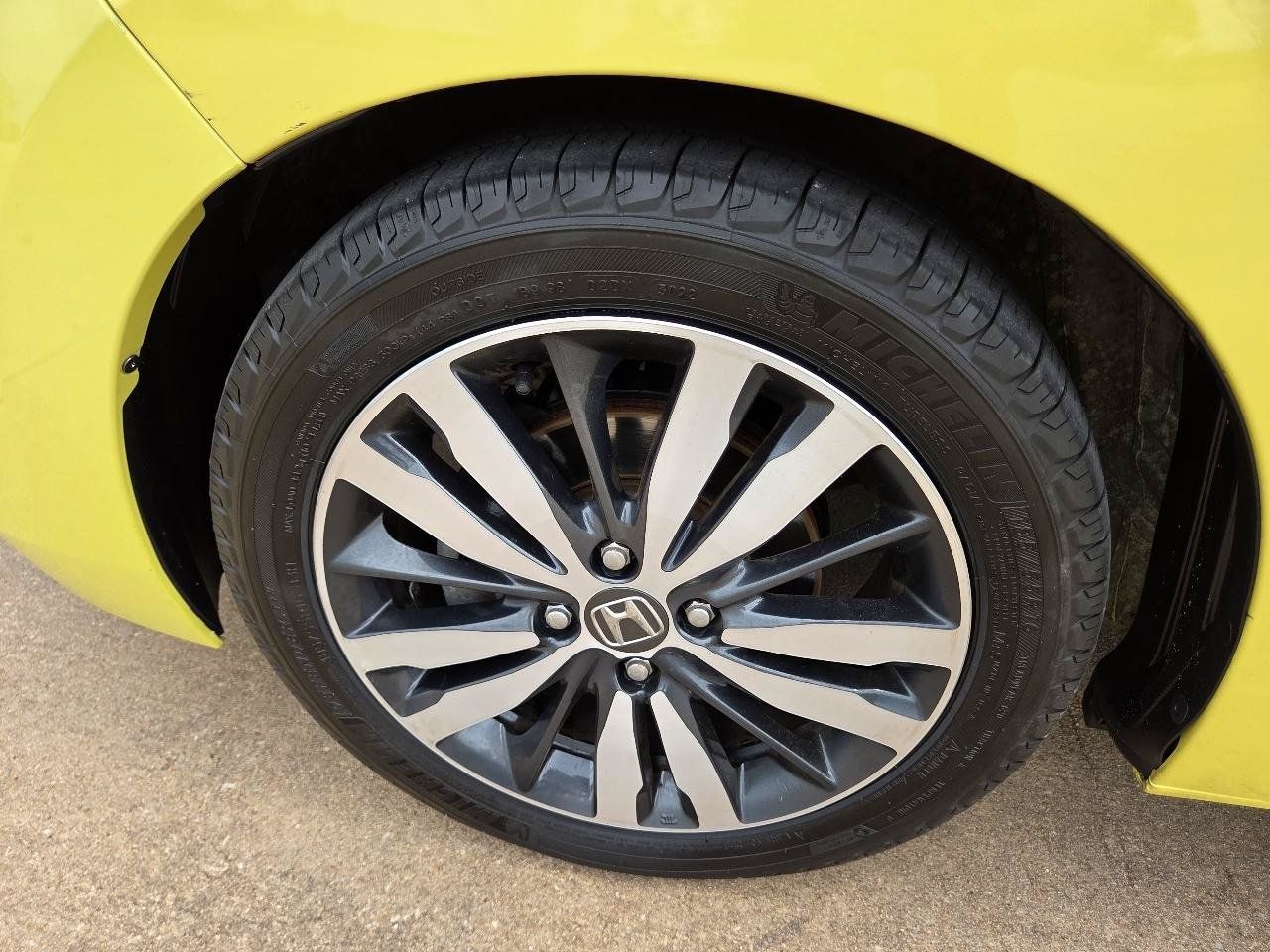 Used 2016 Honda Fit EX image 21