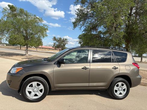Used 2010 Toyota RAV4 2WD image 2