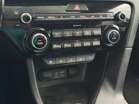 Used 2019 Kia Sportage EX w/ EX Technology Package FWD image 23