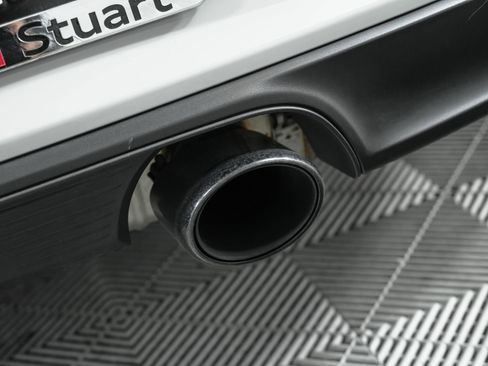 Used 2018 Porsche 911 Targa 4 GTS image 55