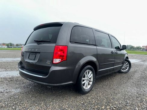 Used 2015 Dodge Grand Caravan SXT FWD image 11