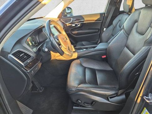 Used 2019 Volvo XC90 T6 Momentum w/ Advanced Package AWD/4WD image 16