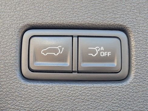 Certified 2024 Kia Telluride EX w/ EX Captain's Chair Package image 17