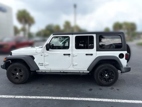 Used 2020 Jeep Wrangler Unlimited Sport S AWD/4WD image 7