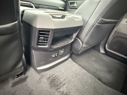 New 2026 Toyota Tundra Limited AWD/4WD image 20