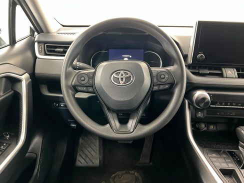 Used 2024 Toyota RAV4 LE image 13