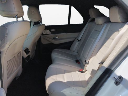 Used 2023 Mercedes-Benz GLE 450 4MATIC image 13