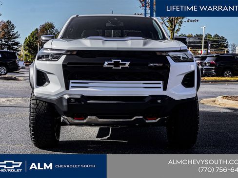 New 2026 Chevrolet Colorado ZR2 w/ Technology Package AWD/4WD image 11