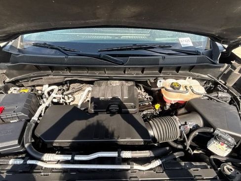 Used 2024 Chevrolet Silverado 1500 LT w/ Protection Package AWD/4WD image 36