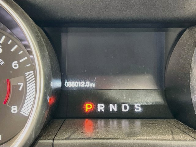 Used 2018 Ford Mustang Premium RWD image 9