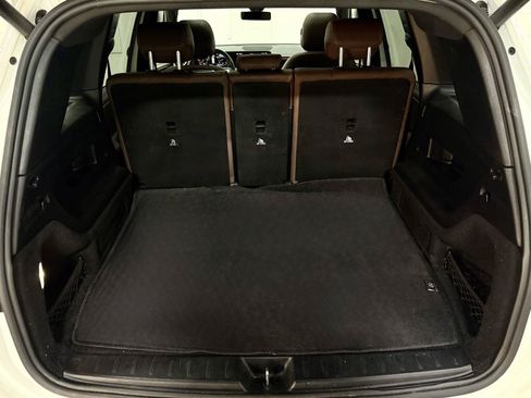 Used 2021 Mercedes-Benz GLB 250 image 35