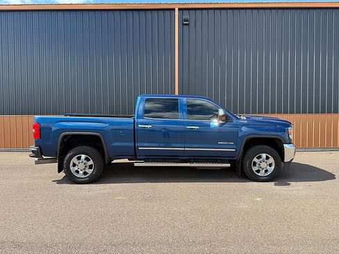 Used 2019 GMC Sierra 2500 SLT AWD/4WD image 4