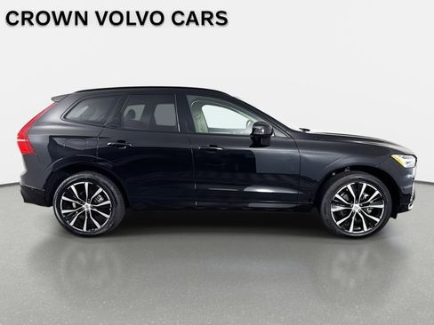 Certified 2025 Volvo XC60 B5 Plus w/ Protection Package Premier image 4