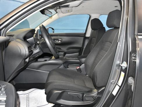 Used 2024 Honda HR-V LX image 6