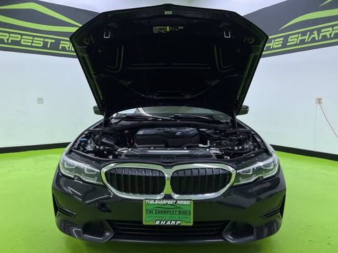 Used 2022 BMW 330i Sedan w/ Driving Assistance Package RWD image 4