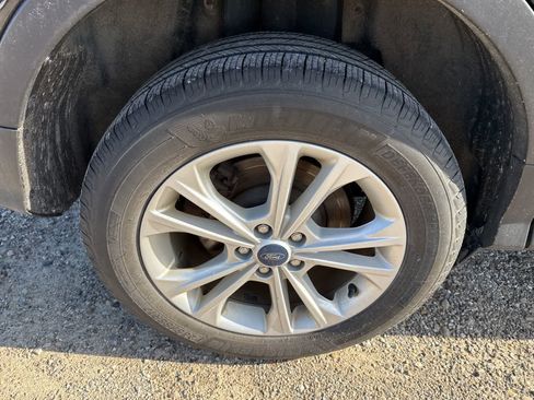 Used 2019 Ford Escape SE AWD/4WD image 8