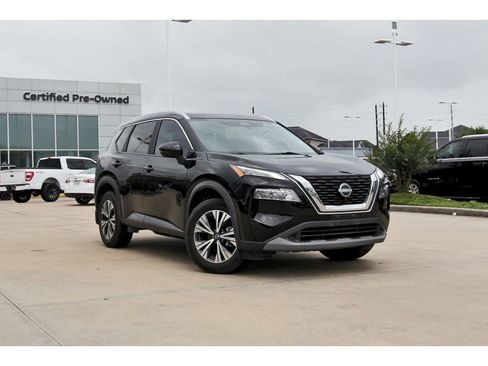 Used 2023 Nissan Rogue SV w/ SV Premium Package FWD image 1