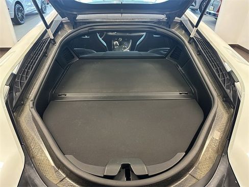 Used 2016 BMW i8 image 39