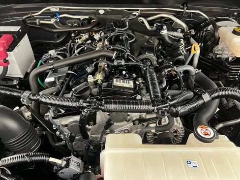 Used 2024 Toyota Tacoma SR5 image 31