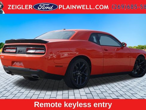 Used 2021 Dodge Challenger GT w/ Blacktop Package RWD image 5