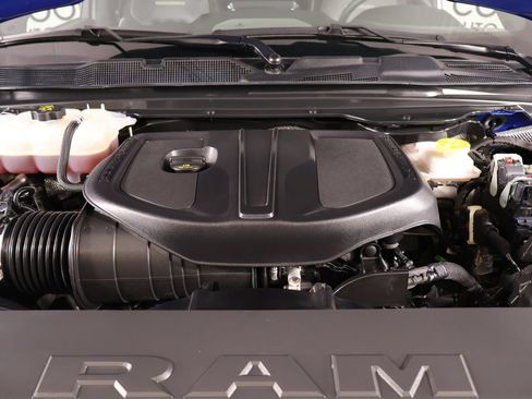 Used 2025 RAM 1500 Laramie w/ Night Edition AWD/4WD image 21