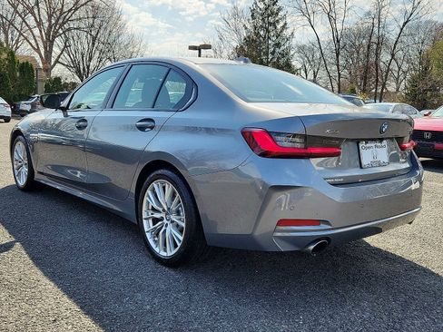 Used 2023 BMW 330e xDrive w/ Premium Package image 4