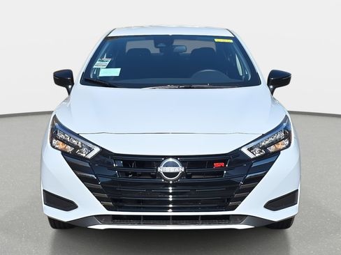 New 2025 Nissan Versa SR w/ Trunk Package image 2