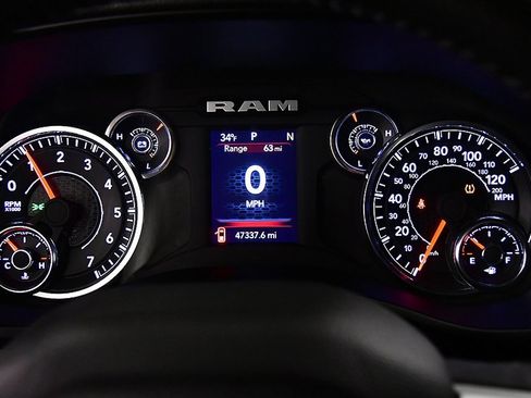 Used 2024 RAM 2500 Big Horn image 17