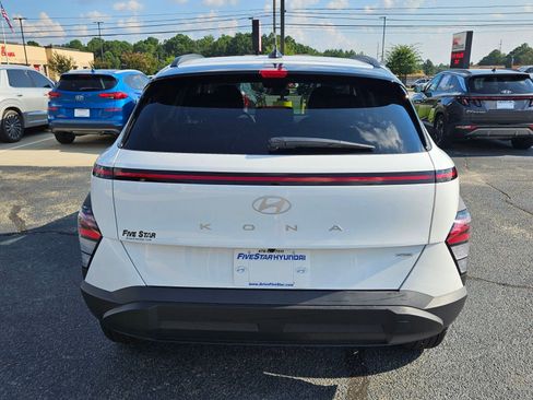 New 2026 Hyundai Kona SEL Sport AWD/4WD image 10