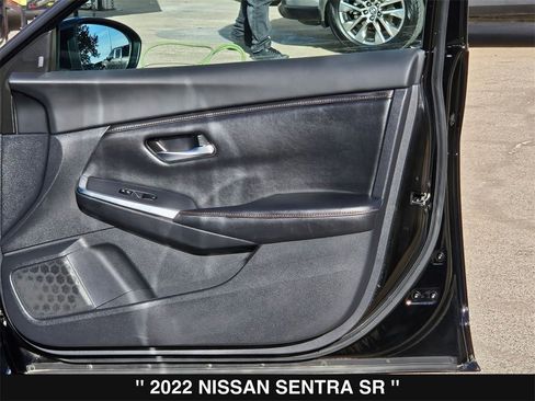 Used 2022 Nissan Sentra SR w/ Midnight Edition image 30