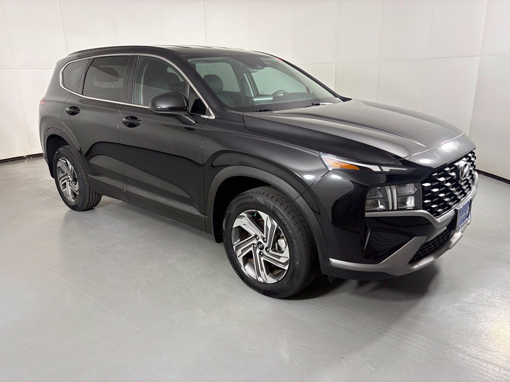 Used 2023 Hyundai Santa Fe SE AWD/4WD image 2