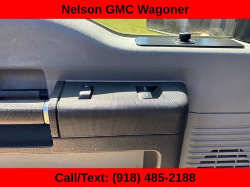 Used 2015 Ford F250 XL w/ Power Equipment Group RWD image 13