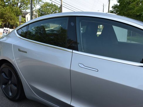 Used 2018 Tesla Model 3 Long Range AWD/4WD image 37