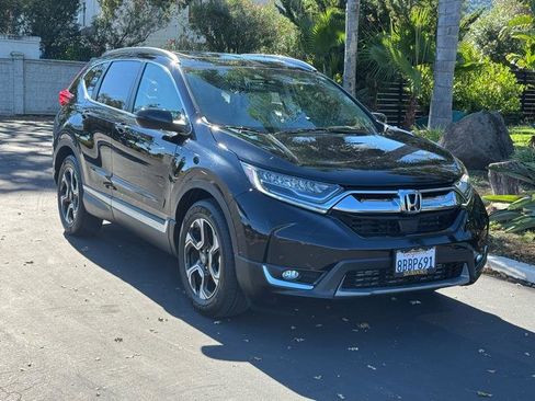 Used 2018 Honda CR-V Touring image 4