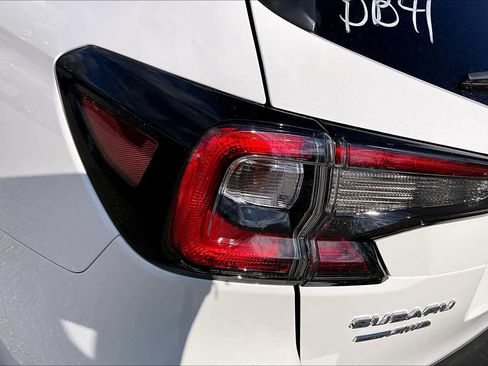 New 2025 Subaru Outback Premium image 14