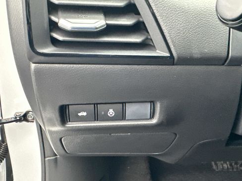 New 2026 Nissan Sentra SR w/ SR All Weather Package FWD image 22