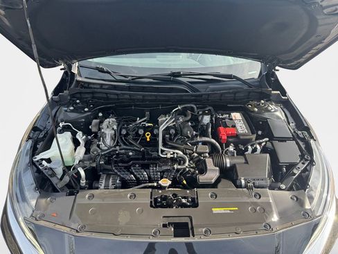 Used 2023 Nissan Altima 2.5 SV FWD image 24
