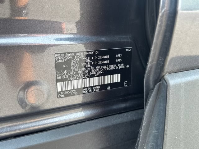 Used 2025 Toyota RAV4 Limited w/ Advanced Technology Package AWD/4WD image 40