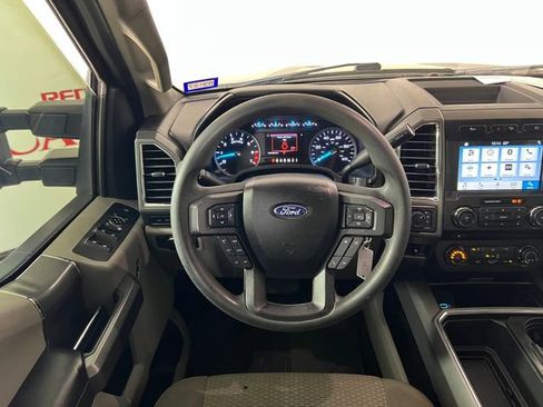 Used 2018 Ford F250 XLT w/ XLT Premium Package AWD/4WD image 14