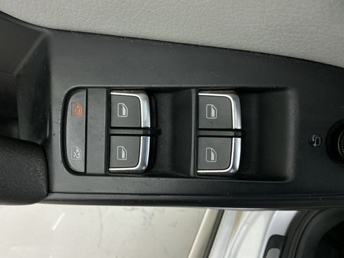 Used 2014 Audi A4 Prestige AWD/4WD image 39