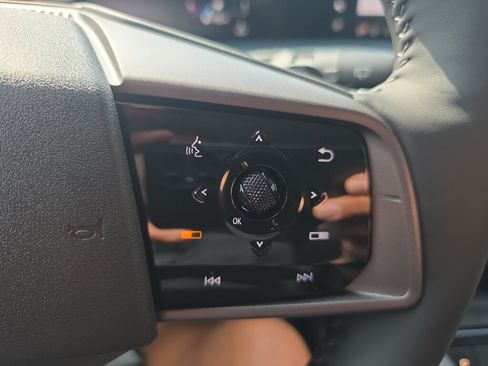 New 2026 Nissan Murano SL AWD/4WD image 9