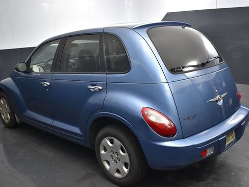 Used 2007 Chrysler PT Cruiser Touring FWD image 5