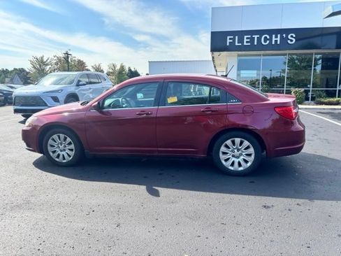 Used 2013 Chrysler 200 LX FWD image 9