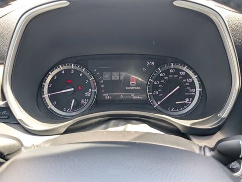 Used 2020 Toyota Highlander XLE AWD/4WD image 28