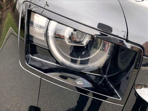 New 2026 Land Rover Defender 130 V8 image 13