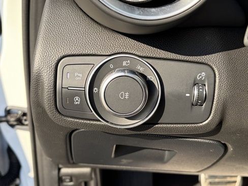 Used 2023 Alfa Romeo Giulia Ti image 34