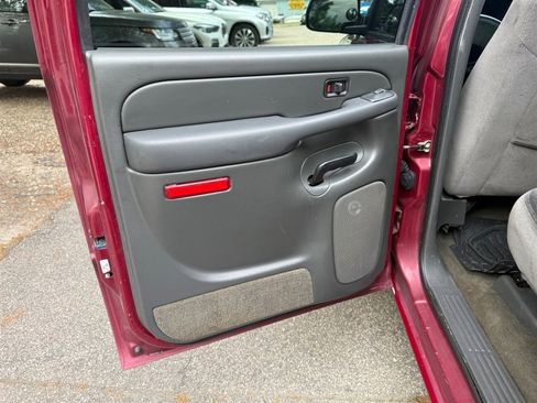 Used 2005 GMC Sierra 1500 SLE w/ Light Duty Power Package RWD image 16