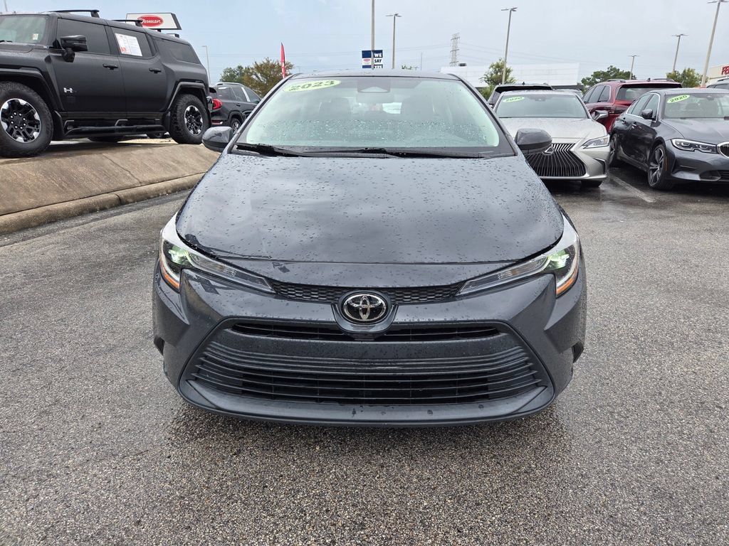 Used 2023 Toyota Corolla LE FWD image 19